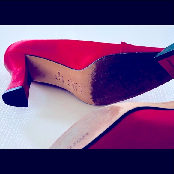 Red Satin pump bow detail 3 inch heel leather sole size 7.5 - Picture 9 of 16